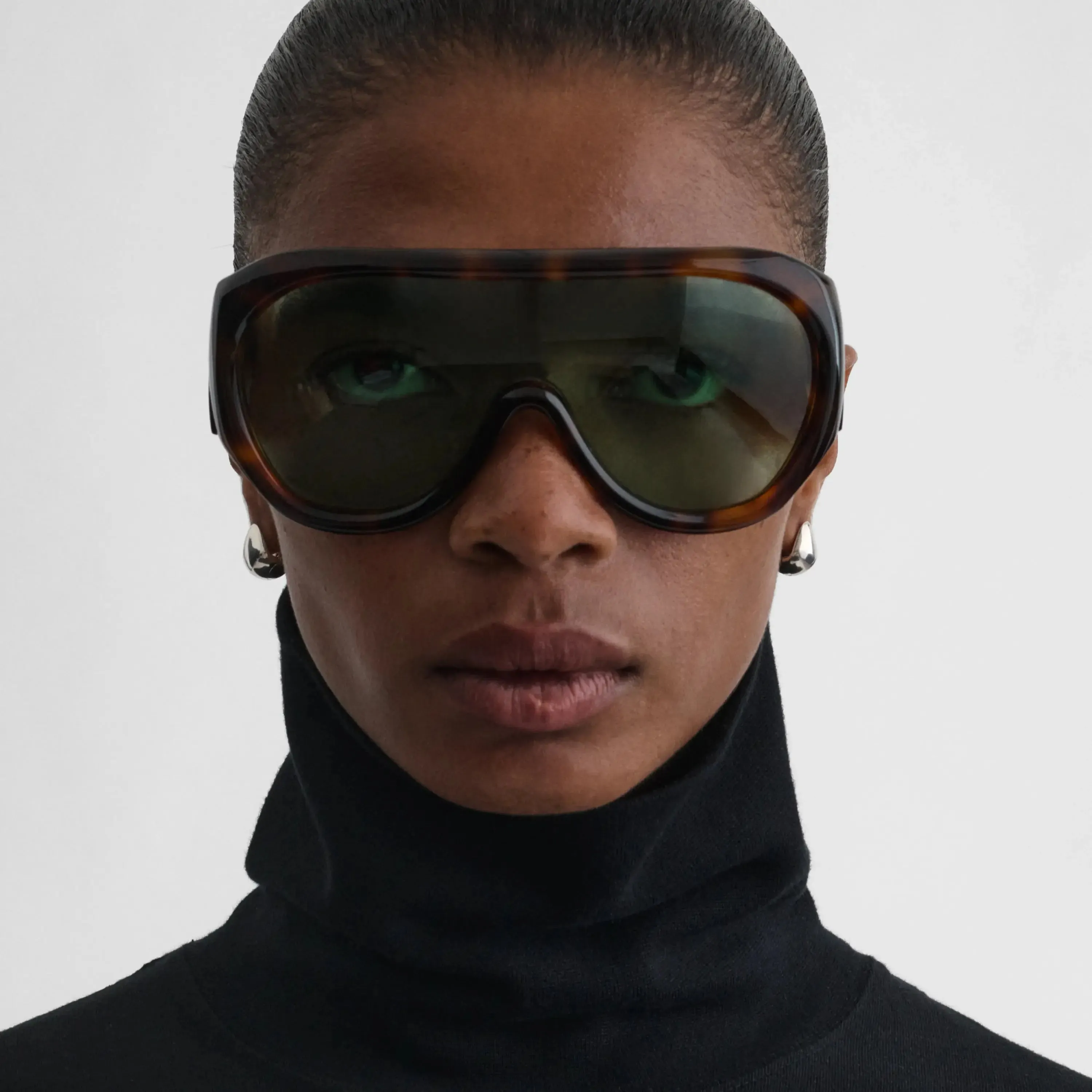 BOMBÉ OVERSIZE FRAME SUNGLASSES | cognac tortoiseshell acetate