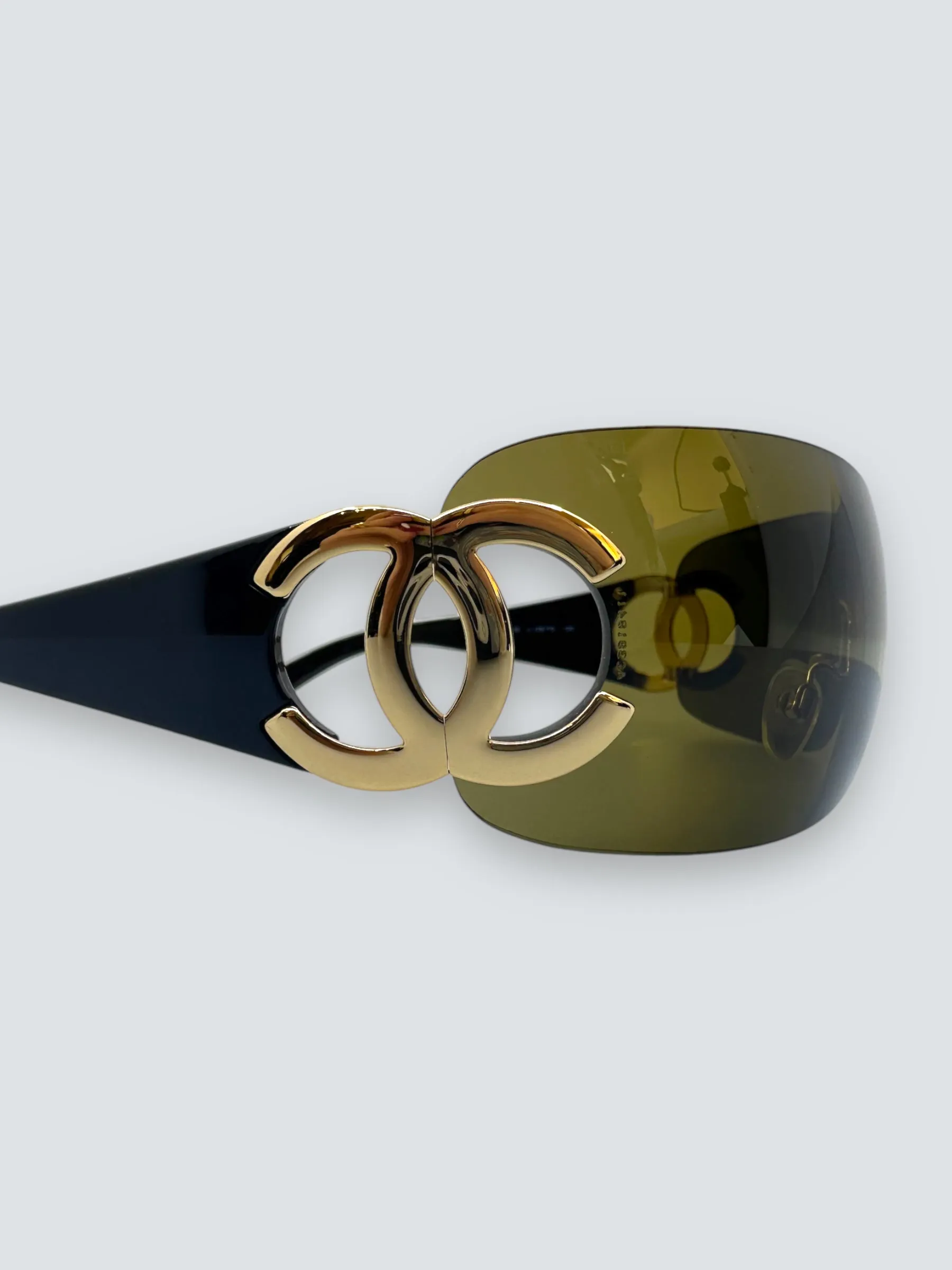 Chanel Black and Green Sunglasses