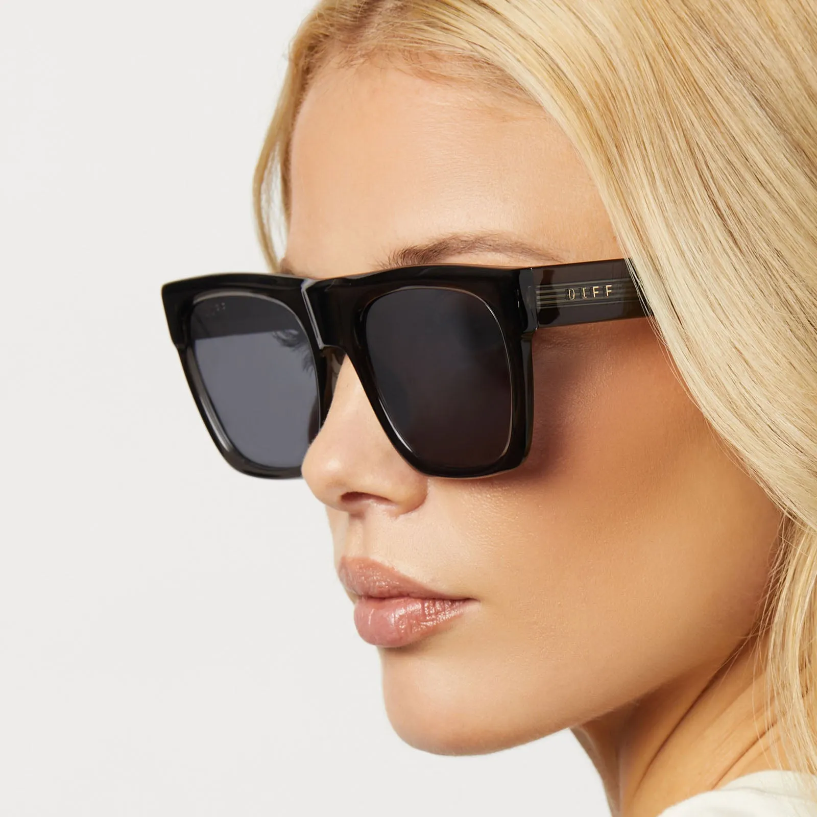 EASTON - BLACK SMOKE CRYSTAL   GREY MIRROR SUNGLASSES