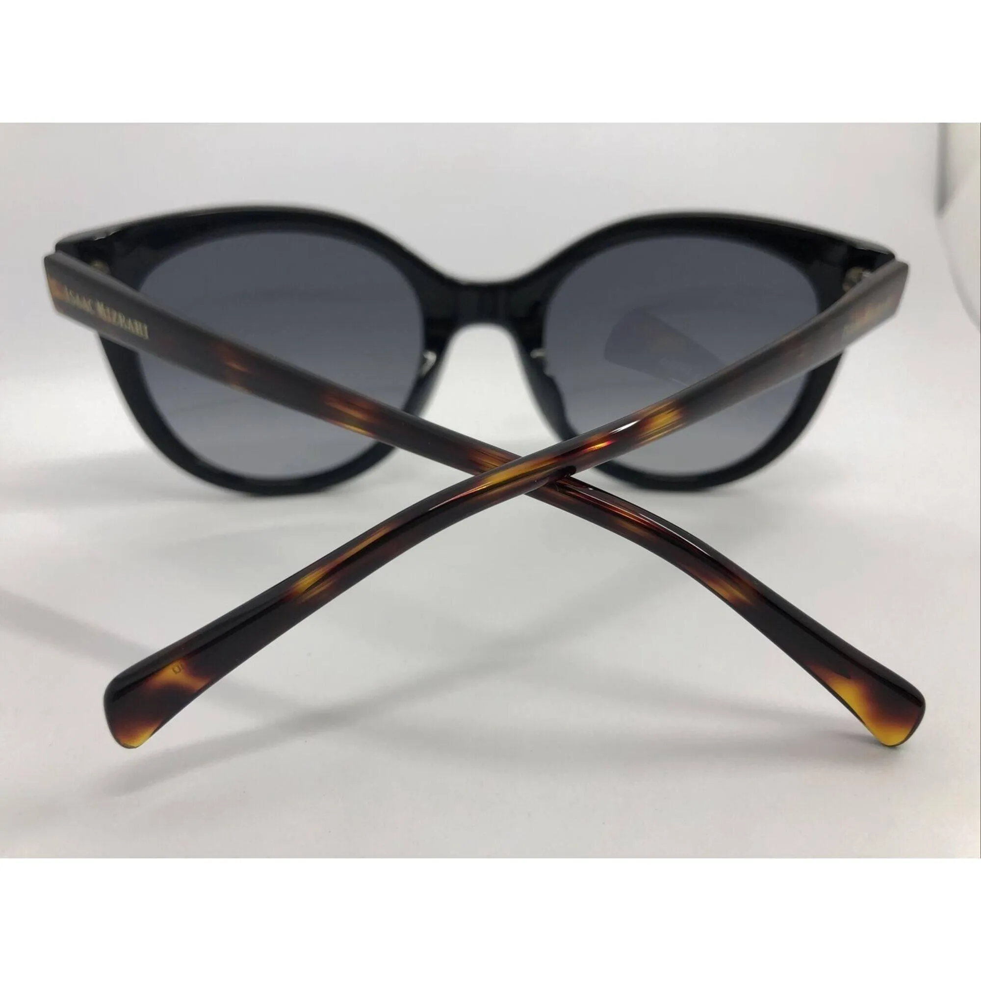 Isaac Mizrahi Women's Sunglasses - Black Plastic Cat Eye | ISAAC MIZRAHI 30249 BK