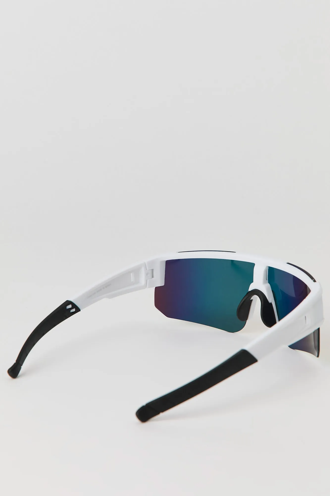 Lunettes de soleil avec verres ombrés