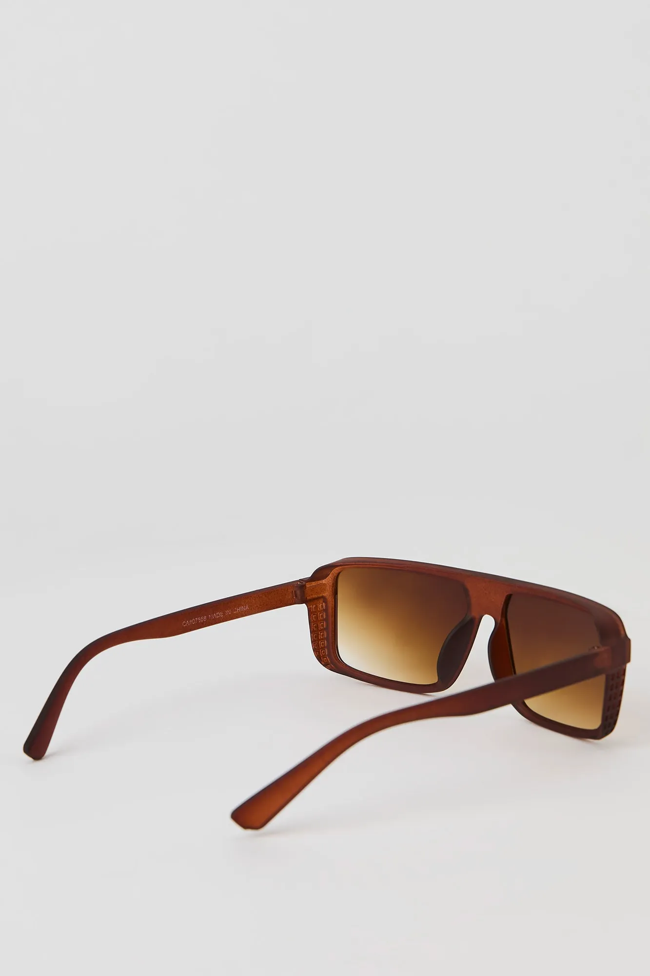 Lunettes de soleil carrées rétro